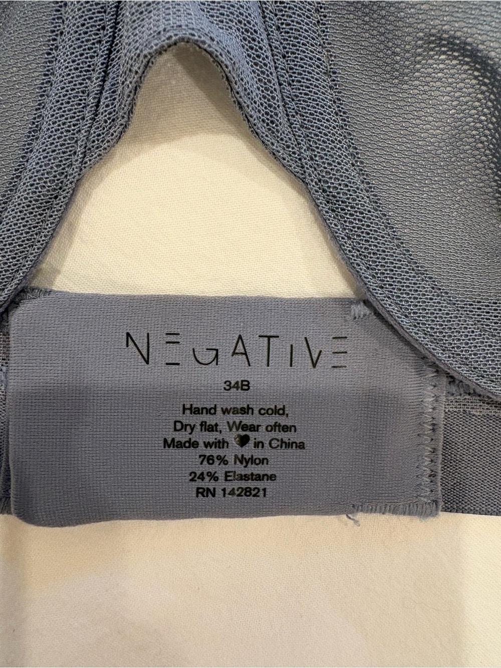 Sieve demo underwire bra in slate blue - Picture 5 of 5